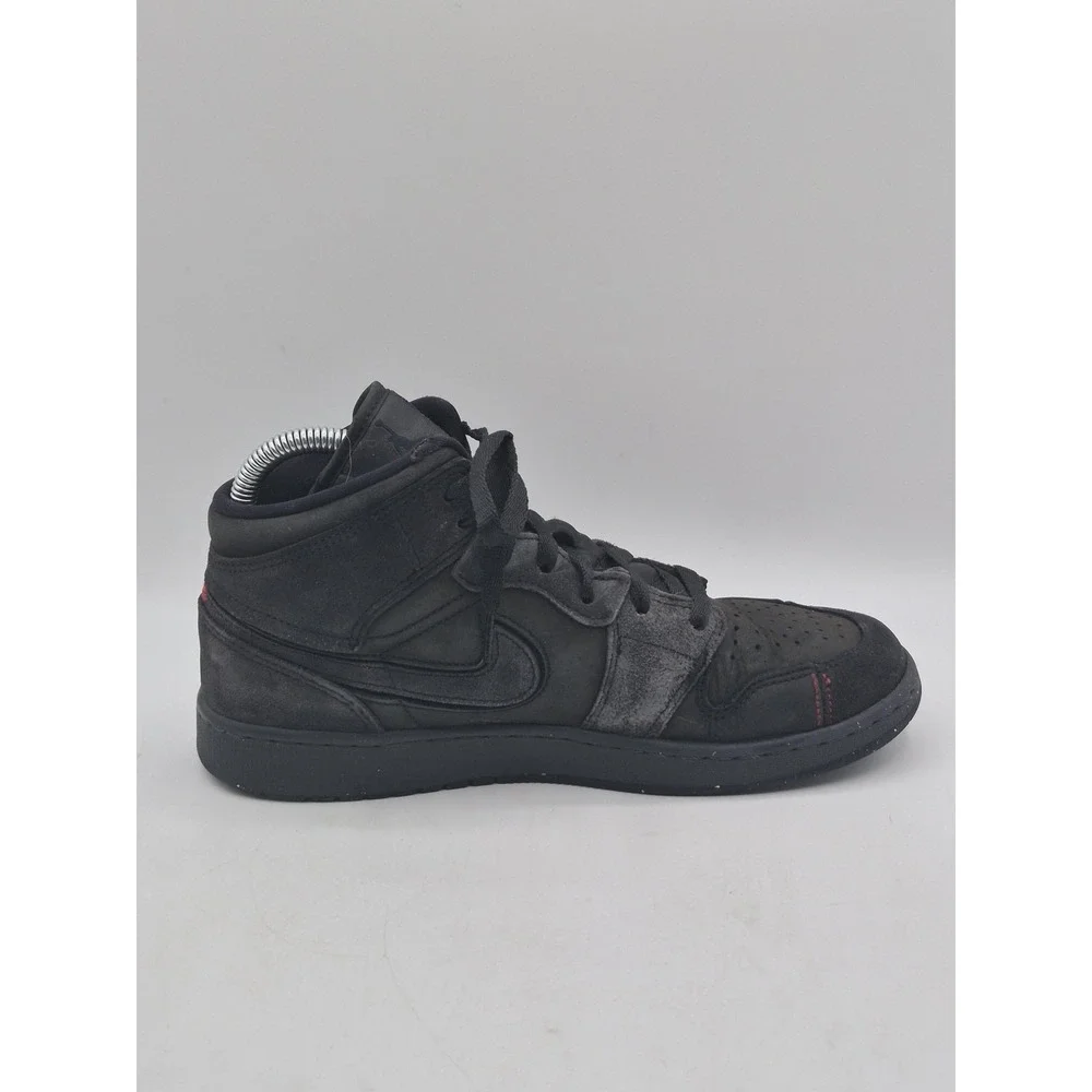 Jordan Air Jordan 1 Mid Shoes Youth‎ Size 6Y Black Suede Basketball FQ7742-001